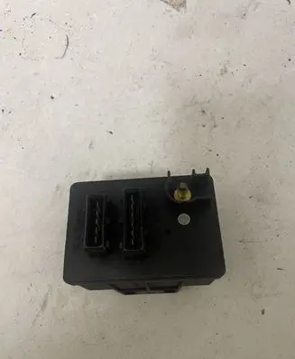 Jaguar S-Type Glow plug pre-heat relay 0281003018