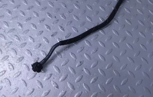 Audi Q7 4M Vacuum line/pipe/hose 057121081H