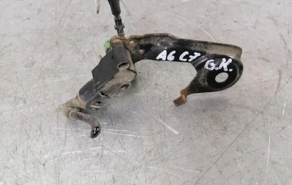 Audi A6 S6 C7 4G Headlight/headlamp level sensor 4H0907503