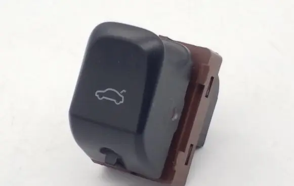 Audi A4 S4 B8 8K Tailgate opening switch 8K0959831A 172802S