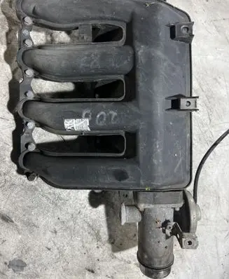 BMW 5 E60 E61 Intake manifold 7788194