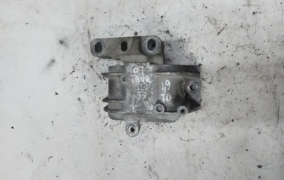 Volkswagen Touran I Engine mount bracket 1K0199262