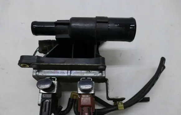 Mazda 5 Engine coolant pipe/hose LF941517Z