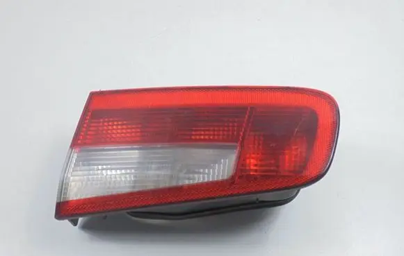 Renault Laguna II Rear/tail lights 8200002476