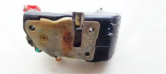 Chrysler Voyager Front door lock 