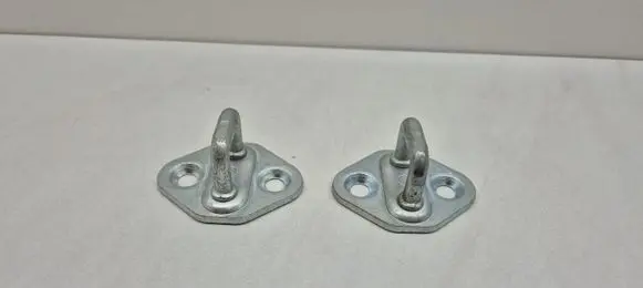 Toyota C-HR I Front door lock loop/hook striker 