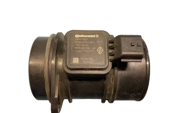 Renault Megane III Mass air flow meter 8200682558 5WK97021 H8200702517