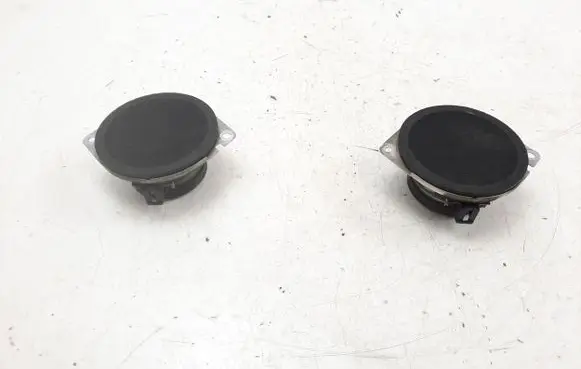 Dodge RAM 1500 DS Panel speaker 05064359AB