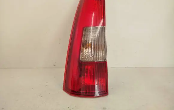 Volvo V70 Rear/tail lights 9154493