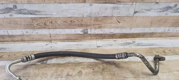 Air conditioning (A/C) pipe/hose