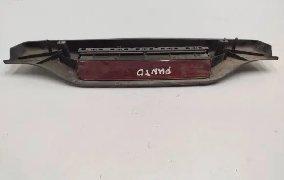 Fiat Punto (188) Third/center stoplight 0331000