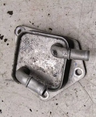 Honda CR-V Engine oil radiator 0958185417