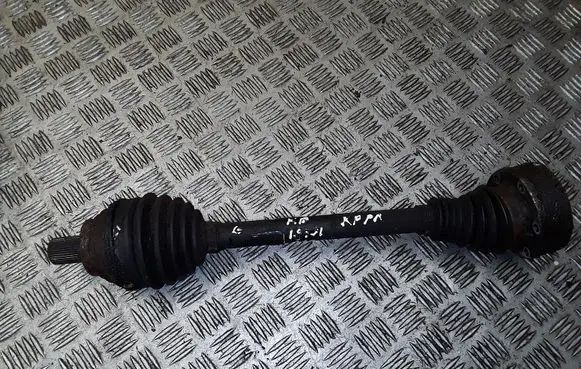 Volkswagen Golf Plus Front driveshaft