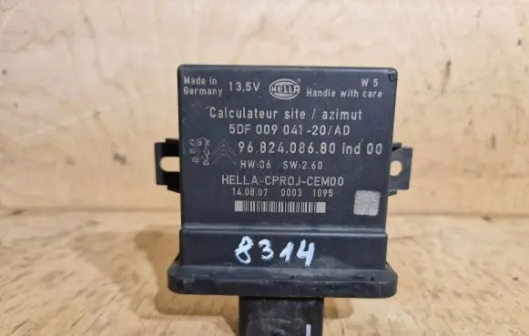 Citroen C4 Grand Picasso Light module LCM 9682408680 5DF00904120AD 5DF00904120