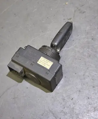 Audi A8 S8 D3 4E Ignition lock 3D0905865C 33300101 33521225270501