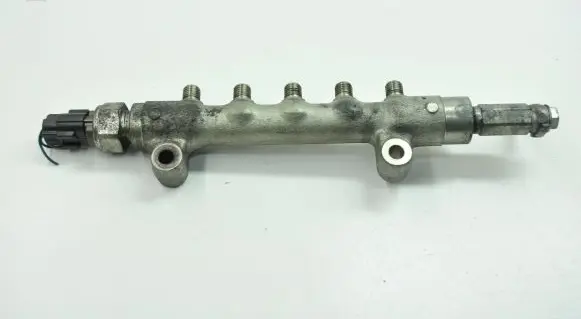 Subaru Outback Fuel main line pipe