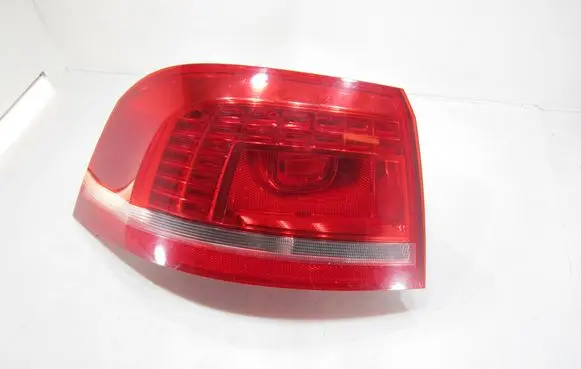 Volkswagen PASSAT B7 Rear/tail lights 3AF945309 179816
