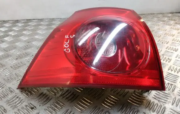 Volkswagen Golf V Rear/tail lights 1K6945095Q