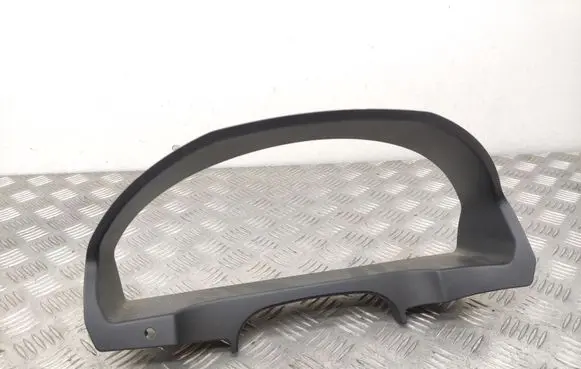 Mercedes-Benz E C207 W207 Dashboard trim A2076800089