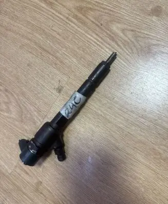 Fiat Punto (188) Fuel injector 0445110183