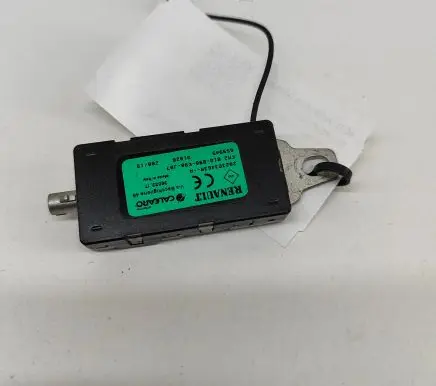 Renault Zoe Aerial antenna amplifier 282303463R