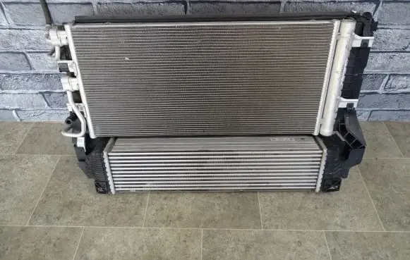 Mini Cooper Countryman F60 Radiator set 8596240 9271207 7617598