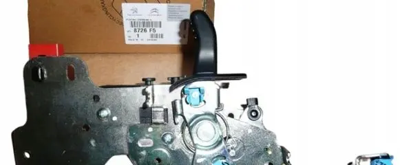 Citroen Berlingo Loading door lock 8726F5