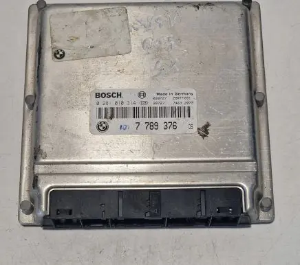 BMW X5 E53 Engine control unit/module 7789376 0281010314 1675001