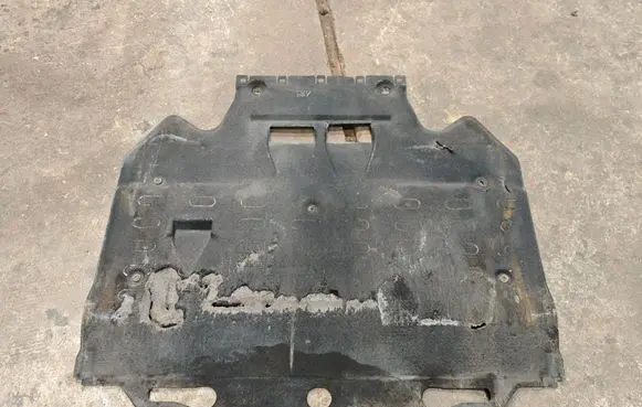 Audi A6 S6 C7 4G Engine splash shield/under tray