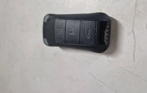 Porsche Cayenne (9PA) Ignition key/card 