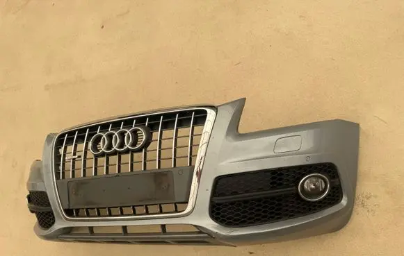 Audi Q5 SQ5 8R Front bumper 8R0807437