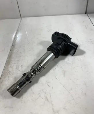 Audi TT Mk1 High voltage ignition coil 06A905115D