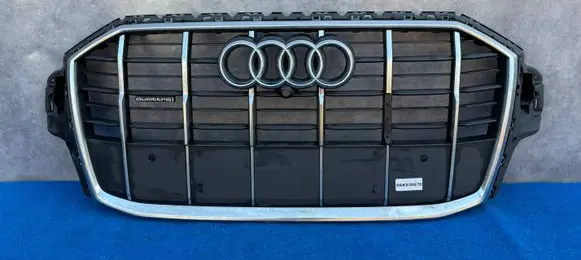 Audi Q7 4M Front grill 4M0853651AJ