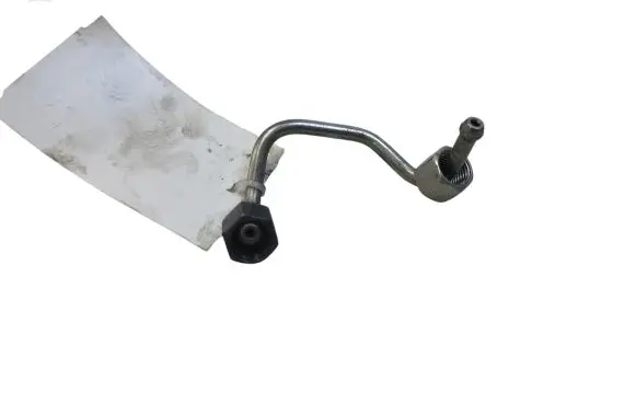 Volvo V60 Fuel injector supply line/pipe 31303505