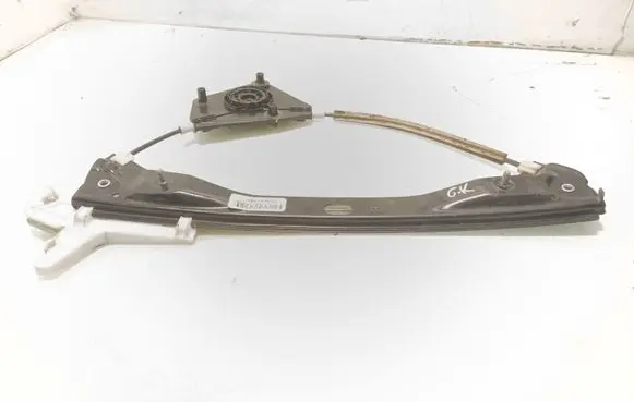 Volkswagen Jetta VI Rear window lifting mechanism without motor 5C6839461D