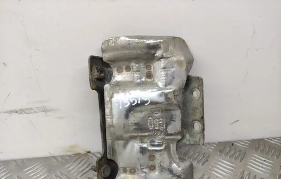 Ford Kuga II Heat shield in engine bay DS715K291BD