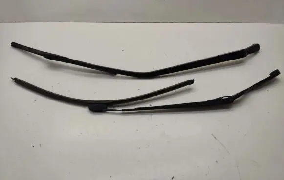 Nissan Murano Z50 Windshield/front glass wiper blade 8791