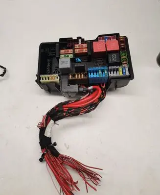 Mercedes-Benz C W205 Fuse module