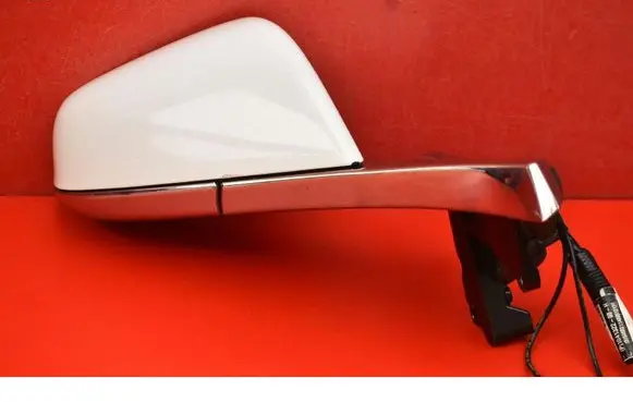 Tesla Model S Front door electric wing mirror 1041322-00-H