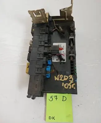 Mercedes-Benz C AMG W203 Fuse box set 1212123