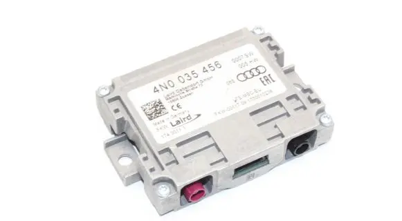 Audi A8 S8 D5 Aerial antenna amplifier 4N0035456