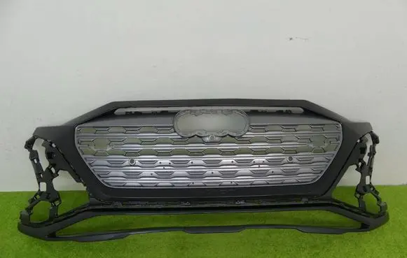 Audi e-tron Front bumper 4ke807725