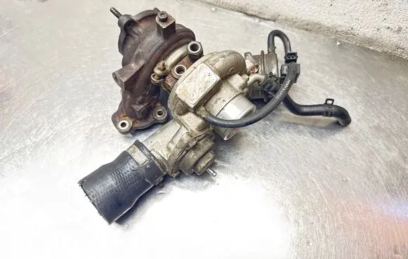 Saab 9-3 Ver2 Turbo TD04L14T 55564941 7711955060