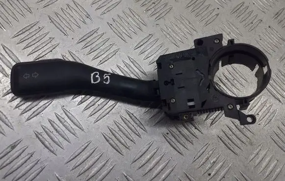 Volkswagen PASSAT B5 Indicator stalk