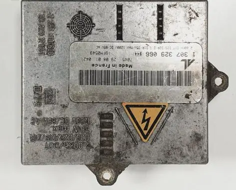 Audi A3 S3 8P Xenon control unit/module 1307329066