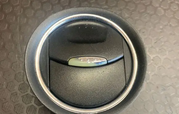Ford S-MAX Dash center air vent grill 6M21U018B09A 1600171