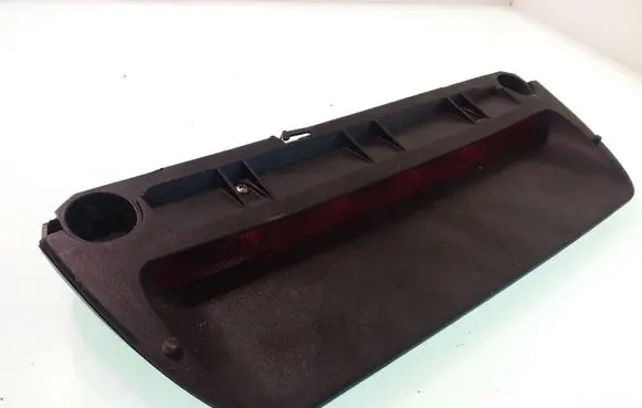 Citroen C5 Third/center stoplight
