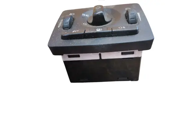 Volvo S40 Light switch 30669736 04W41T 19206