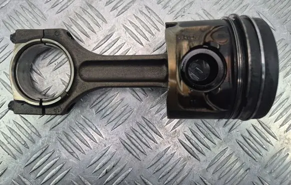 BMW 3 F30 F35 F31 Piston with connecting rod 0840ZR