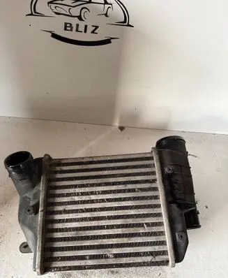 Audi A6 S6 C6 4F Intercooler radiator 4F0145805E